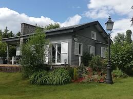 Charming Chalet in Transinne