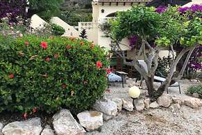 Coastal Villa Near Beaches