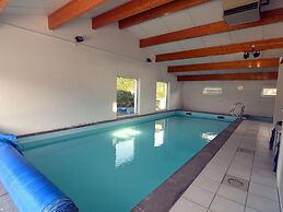 Sunny Cottage With Pool