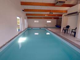 Sunny Cottage With Pool