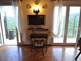 Nature Retreat in Testico