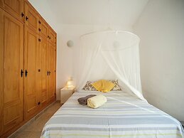 Villa in Arenas With Mediterranean Views