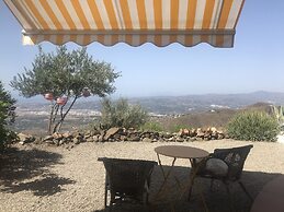 Villa in Arenas With Mediterranean Views