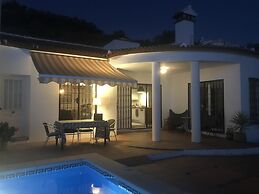 Villa in Arenas With Mediterranean Views
