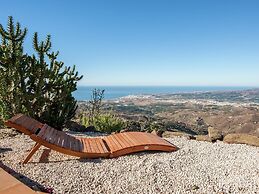 Villa in Arenas With Mediterranean Views