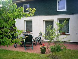 Ferienhaus mit Eigener Terrasse in Russow