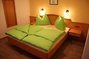 Chalet in Leogang Near Ski Slopes