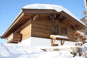 Chalet in Leogang Near Ski Slopes