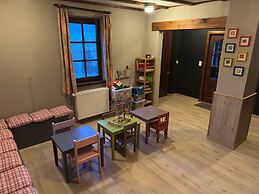 Durbuy Hillside Family Villa