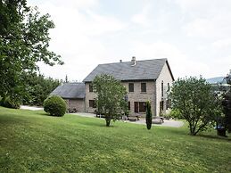 Durbuy Hillside Family Villa