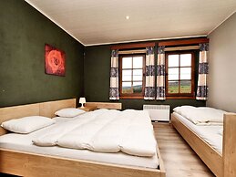 Durbuy Hillside Family Villa