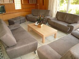 Spacious Home With Garden