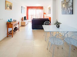 Comfortable Apartment Near the Sea