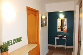 Villa in Languedoc With Pool Near Historic Cities