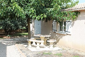 Villa in Languedoc With Pool Near Historic Cities