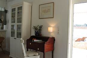 Villa in Languedoc With Pool Near Historic Cities