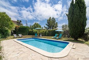 Villa in Beaufort With Pool & Views