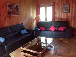 Retreat With Ponds, Braibant