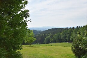 Geraumige Ferienwohnung in Stocking in Waldnahe