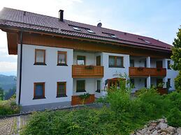 Geraumige Ferienwohnung in Stocking in Waldnahe
