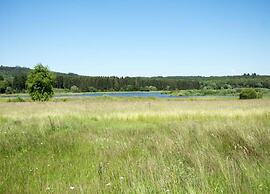 Eifel Retreat Near Volcanic Lakes