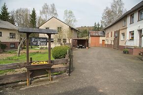 Eifel Retreat Near Volcanic Lakes