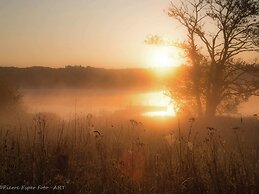 Eifel Retreat Near Volcanic Lakes