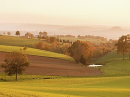 Calvinet Countryside Escape