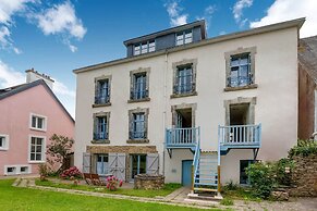Sea View Apartment in Le Pouldu