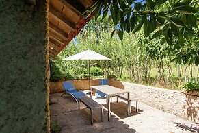 Cottage in Bourgnac With Whirlpool