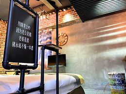 Hexing Hotel
