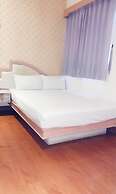 Hexing Hotel