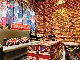 Hexing Hotel