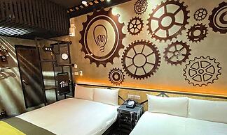 Hexing Hotel