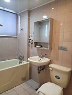 Hexing Hotel