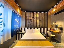 Hexing Hotel
