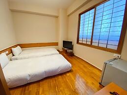 Hexing Hotel