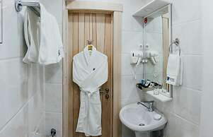 Express City Hotel