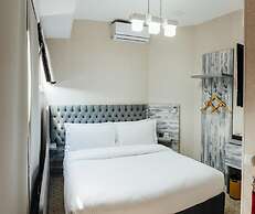 Express City Hotel