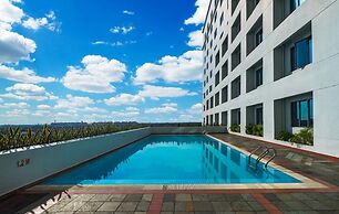 Crystal Crown Hotel Harbour View