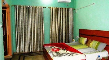 Zaib Guest House
