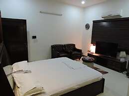 Zaib Guest House
