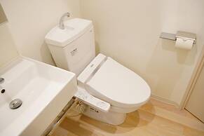 Asakusa Hotel 302