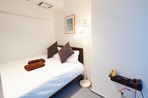 Asakusa Hotel 302