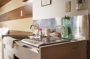 Asakusa Hotel 402