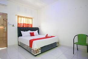 RedDoorz @ Pematangsiantar 2