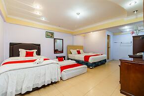 RedDoorz @ Parapat