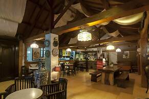 RedDoorz Syariah Plus near Trans Studio Cibubur