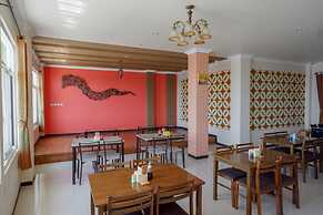 RedDoorz Plus Syariah @ Hotel Boulevard Luwuk