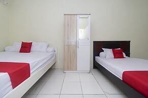 RedDoorz @ Frans Seda Kupang
